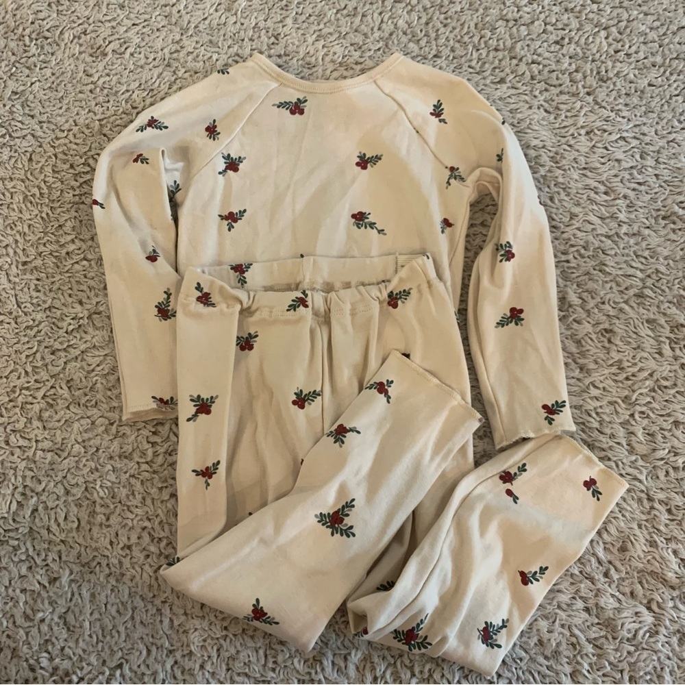 H&M Beige Kids lounge Set with Floral Design